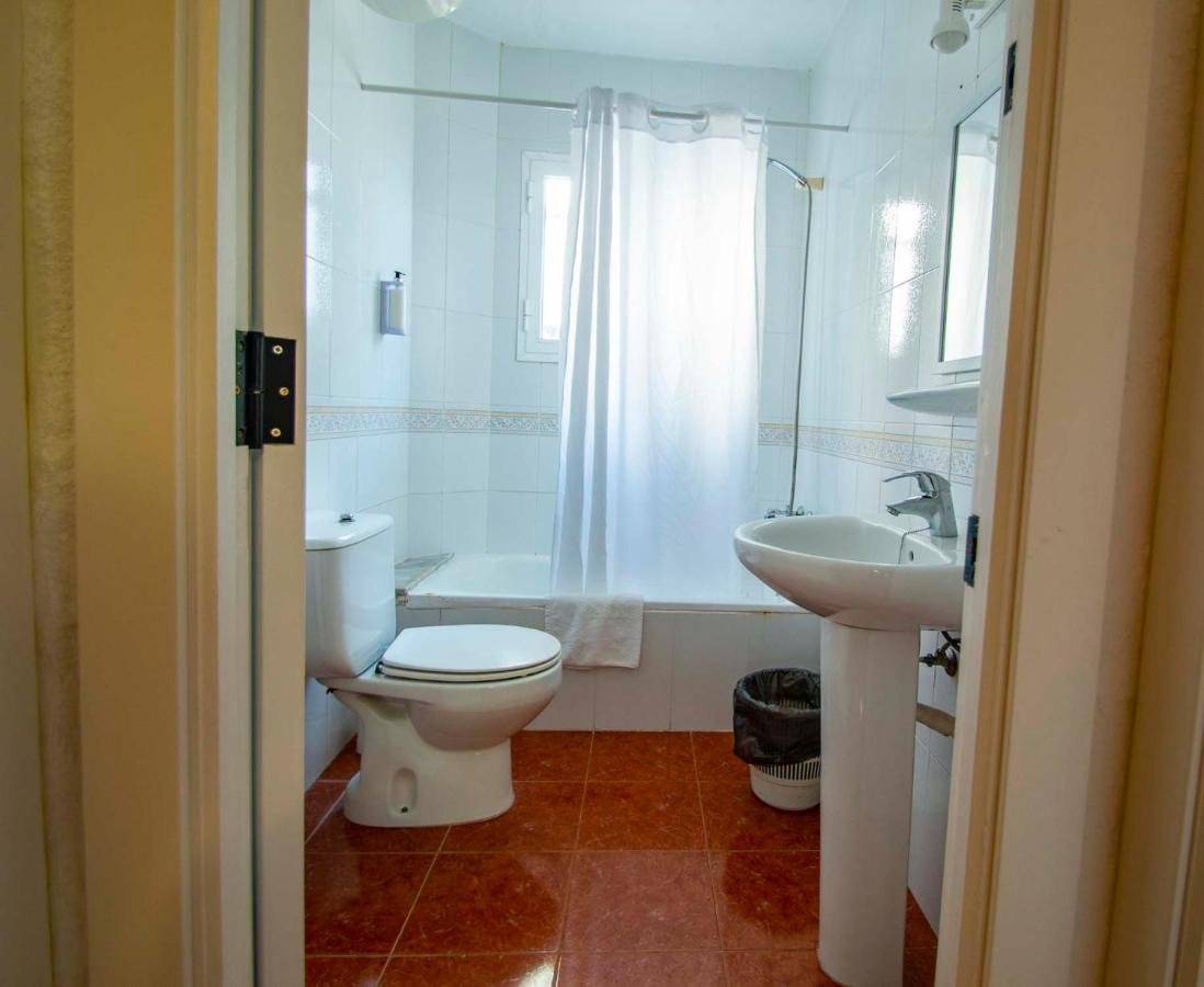Sol Y Mar Aparthotel Cala'N Blanes  Kültér fotó