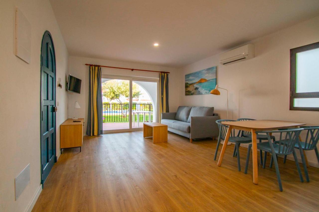 Sol Y Mar Aparthotel Cala'N Blanes  Kültér fotó