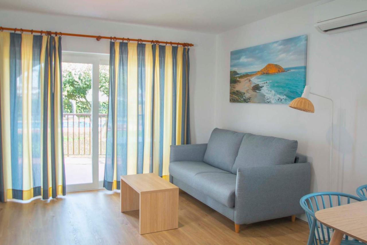 Sol Y Mar Aparthotel Cala'N Blanes  Kültér fotó